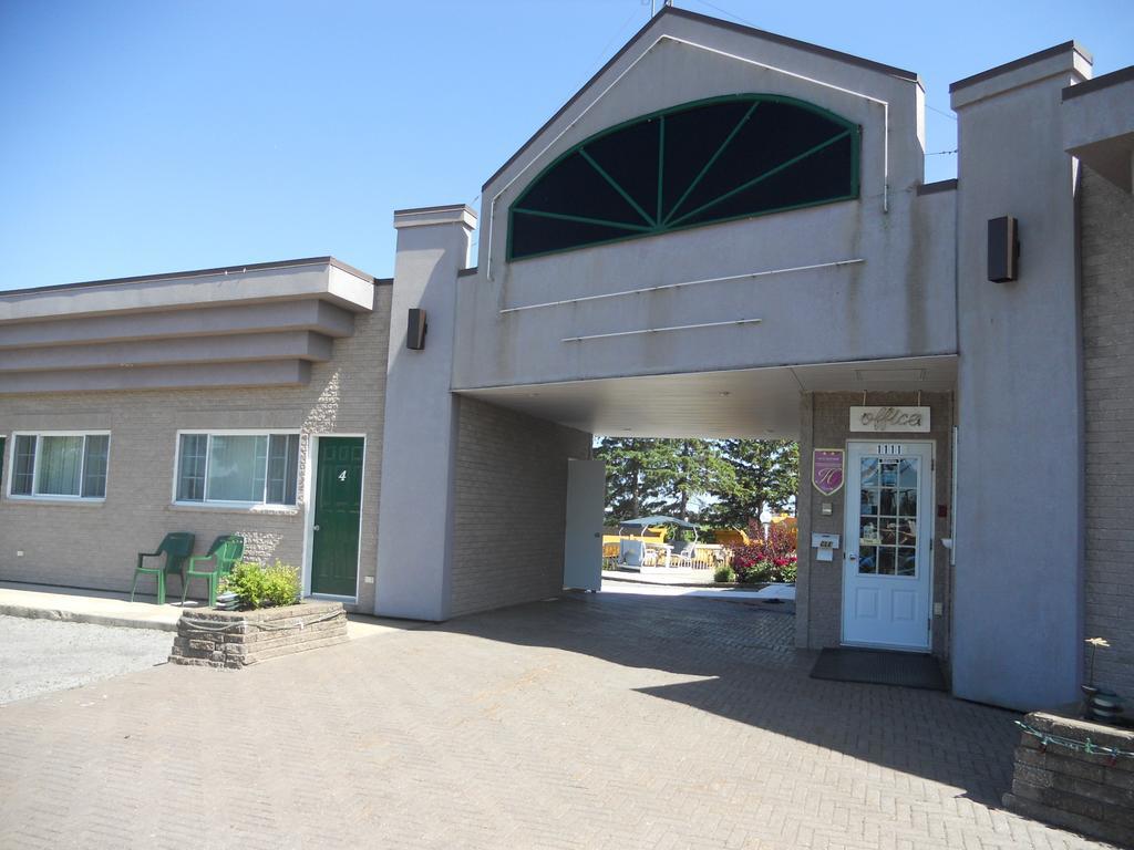Motel Normandie Louiseville Exterior photo