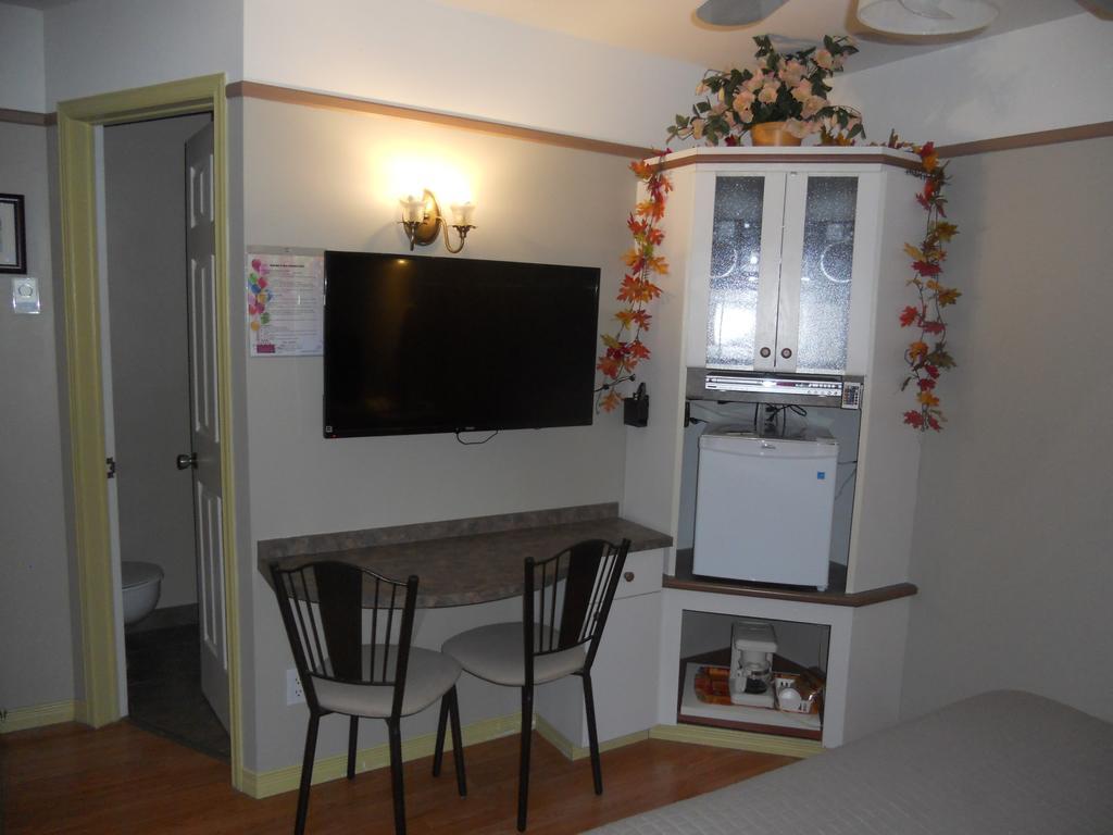 Motel Normandie Louiseville Room photo