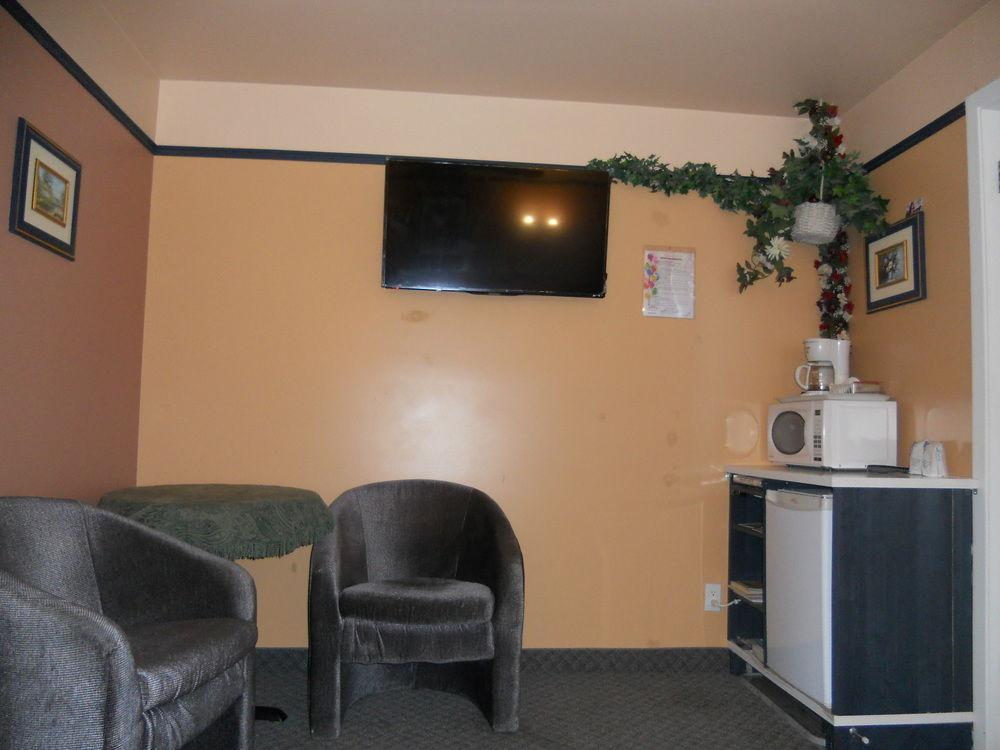 Motel Normandie Louiseville Exterior photo