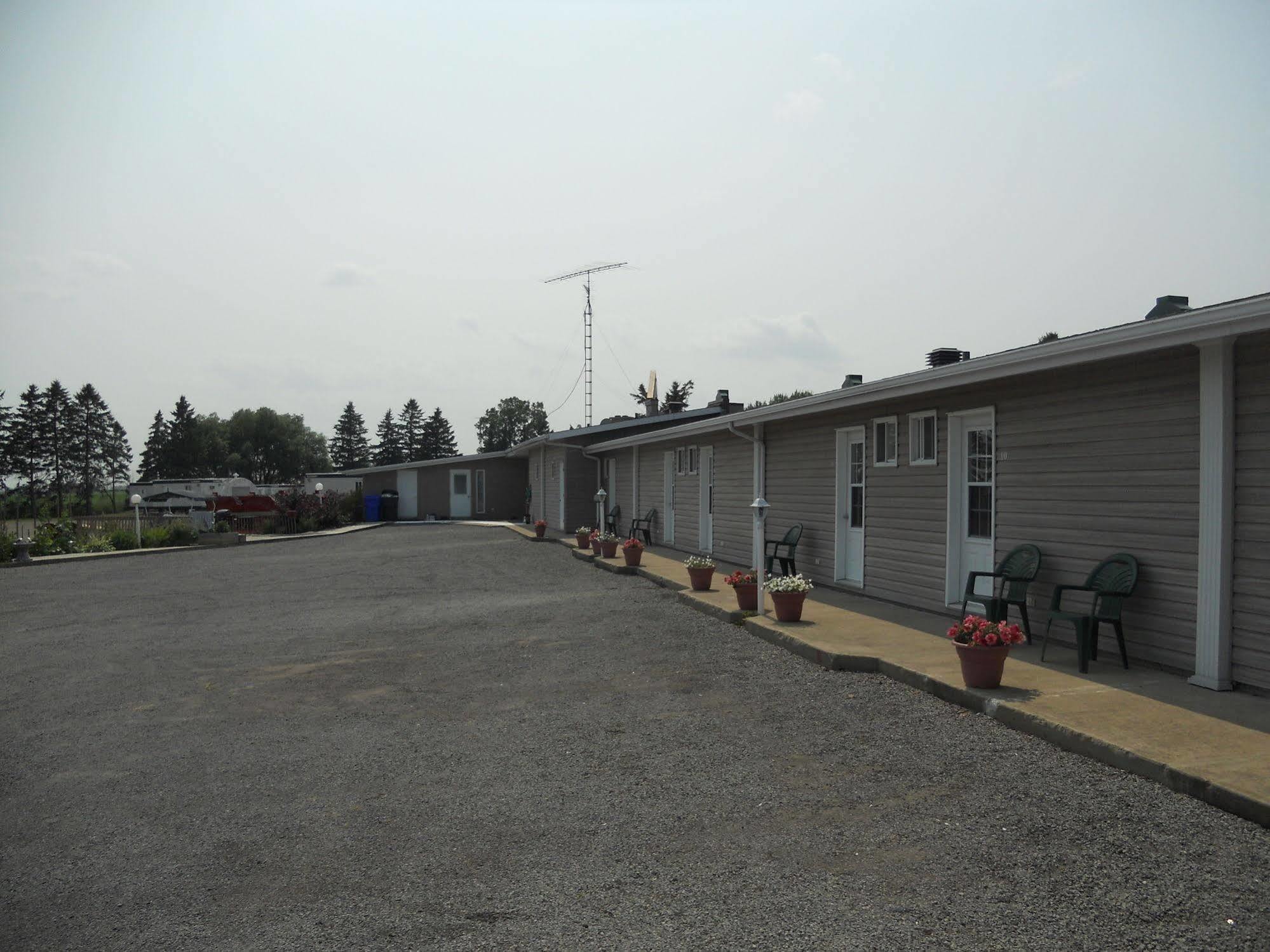 Motel Normandie Louiseville Exterior photo